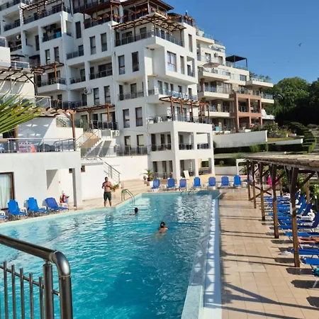 Apartment White Cliffs первая линия Byala (Varna)